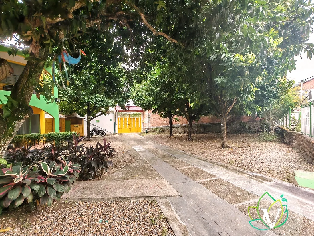 zona de parqueo villaluz